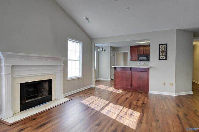 Building Photo - 110 Wildweed Ct