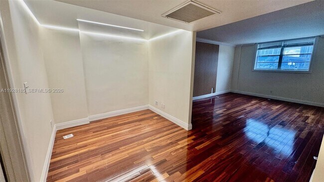 Building Photo - 19390 Collins Ave