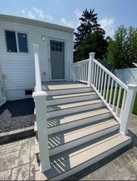 Building Photo - 11 Stan Haven Pl