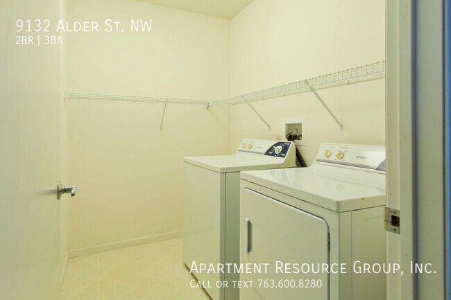 Building Photo - 9132 Alder St NW