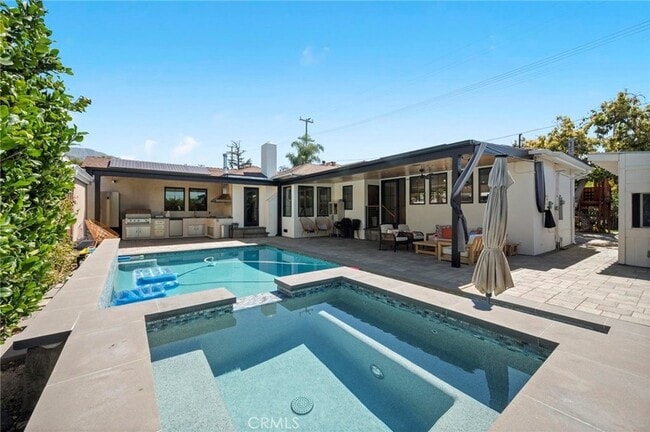 Building Photo - 7911 Hillrose St