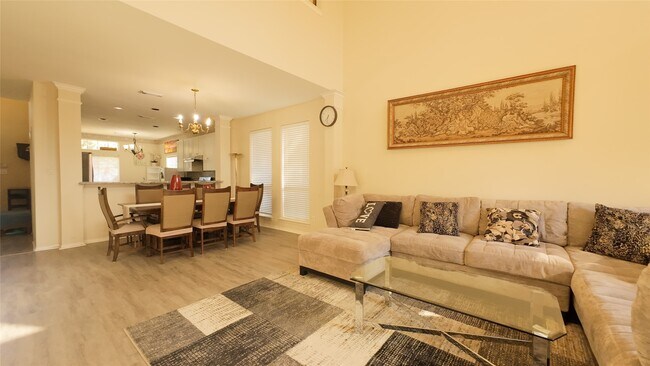 Building Photo - 4111 Creek Ridge Ln