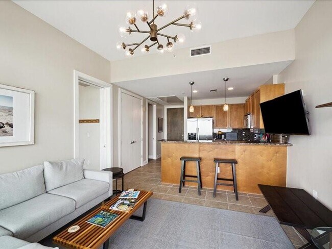 Building Photo - 500 Seawall Blvd