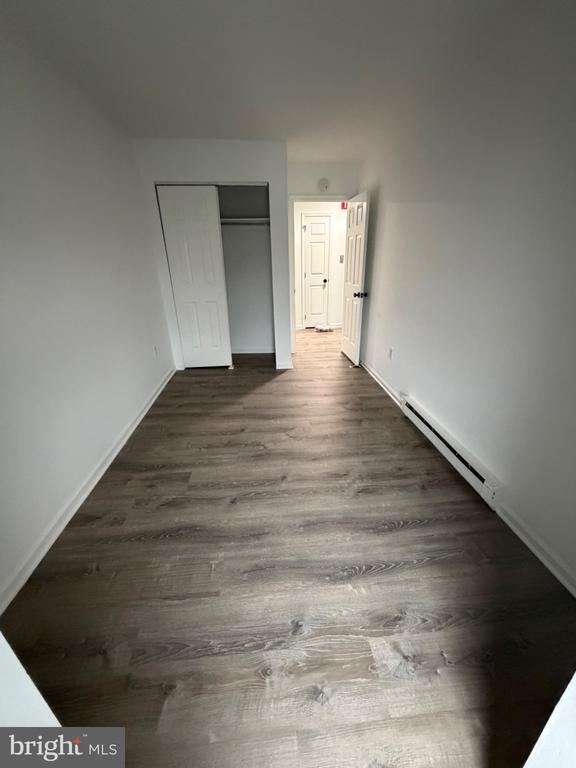 Building Photo - 444 Bridge St