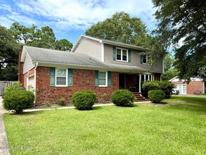 Building Photo - 217 Devonshire Ln