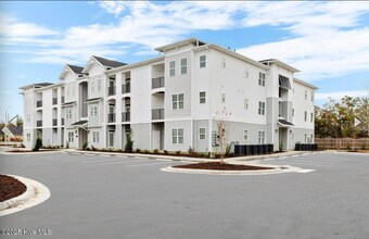 Building Photo - Special Offer! Submit your application before August 31, while supplies last for a rental rate of...