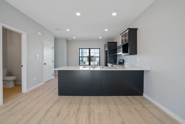 Building Photo - Clear Lake Condos - Now Offering Frist Mon...