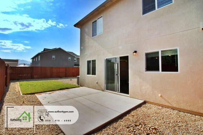 Building Photo - 847 Congaree Ln