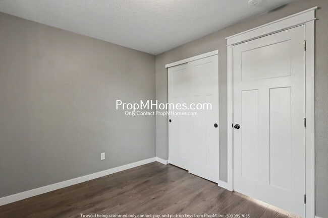 Building Photo - Beautifully Updated Four Bedroom Bethany Home!