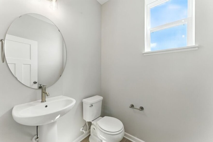 Building Photo - 1541 Traverse Ln