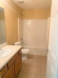 Building Photo - 4896 Pinnacle Dr