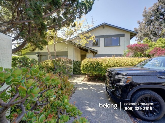 Building Photo - 1750 Prefumo Canyon Rd