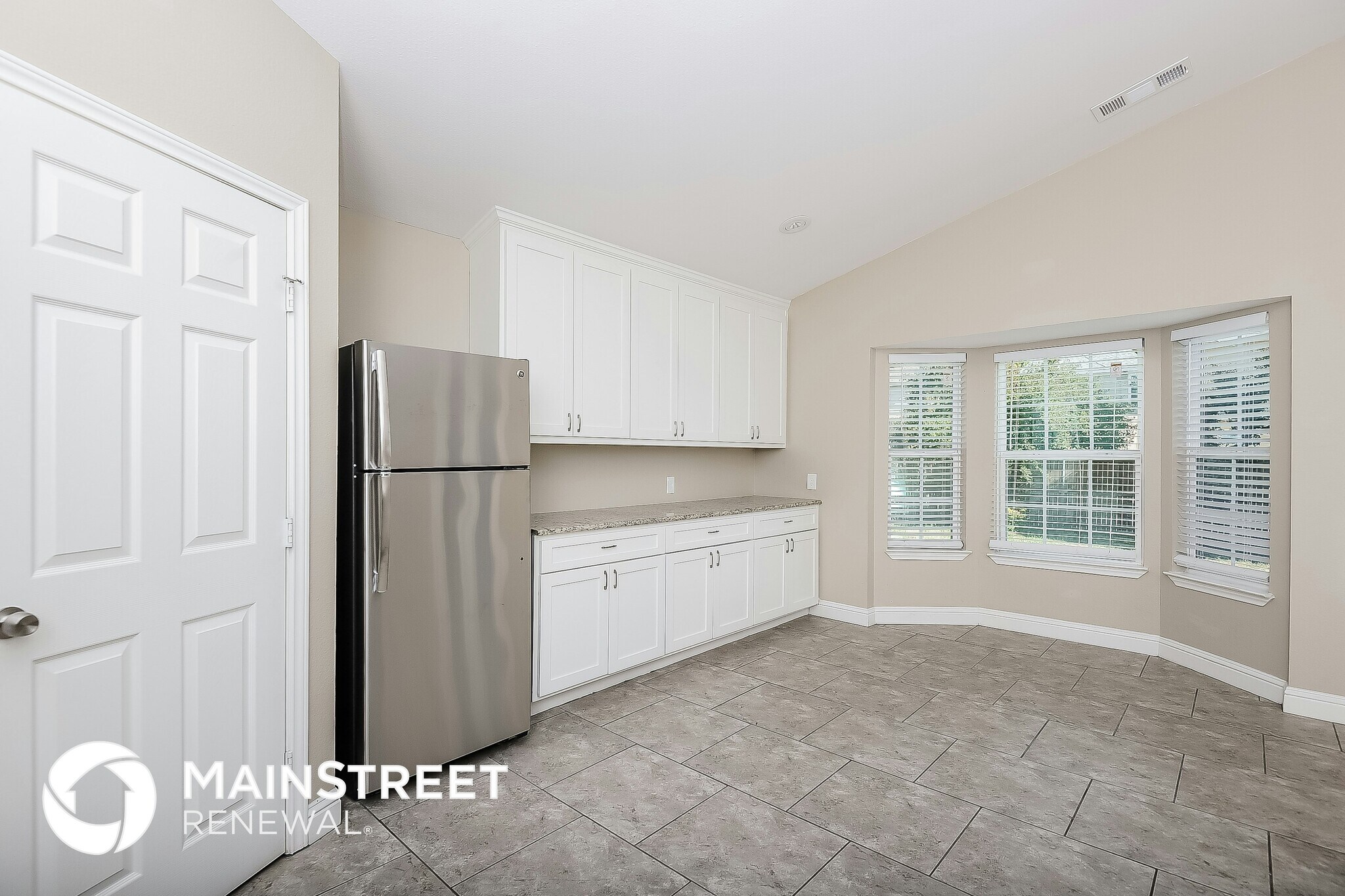 Building Photo - 4522 Horizon Dr