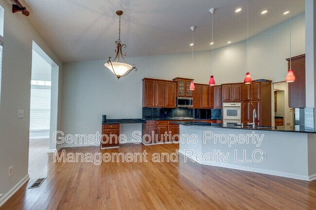 Building Photo - 756 Rolling Fork Dr