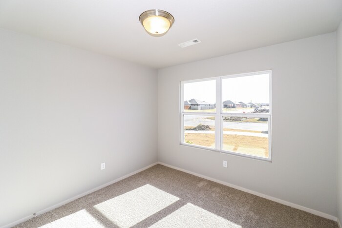 Building Photo - 12321 Vernonia Dr