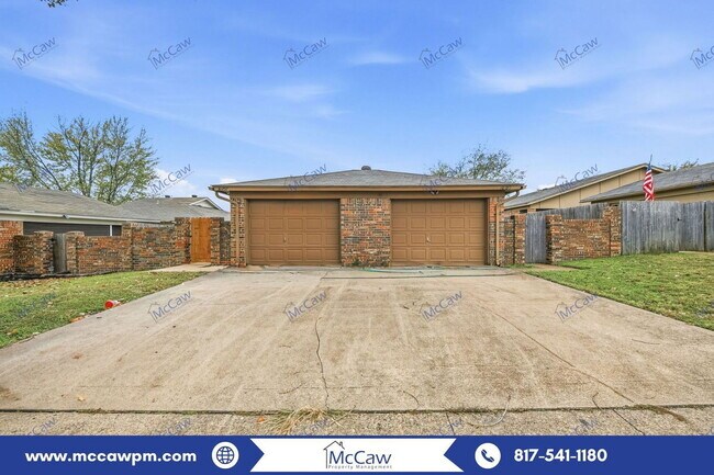 Primary Photo - 10259 Aurora Dr