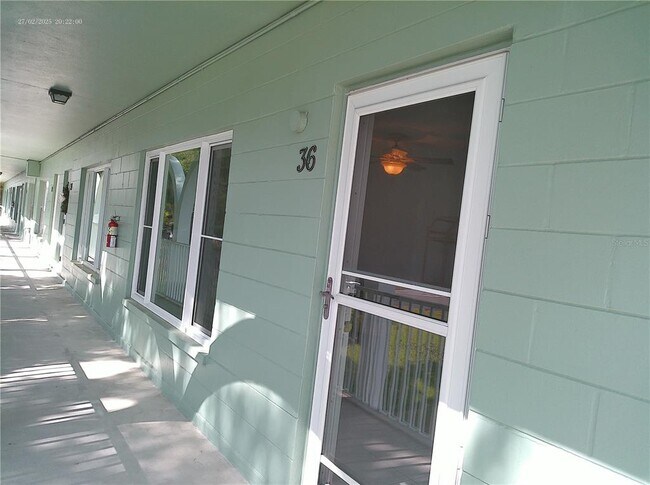 Building Photo - 2011 Australia Way W