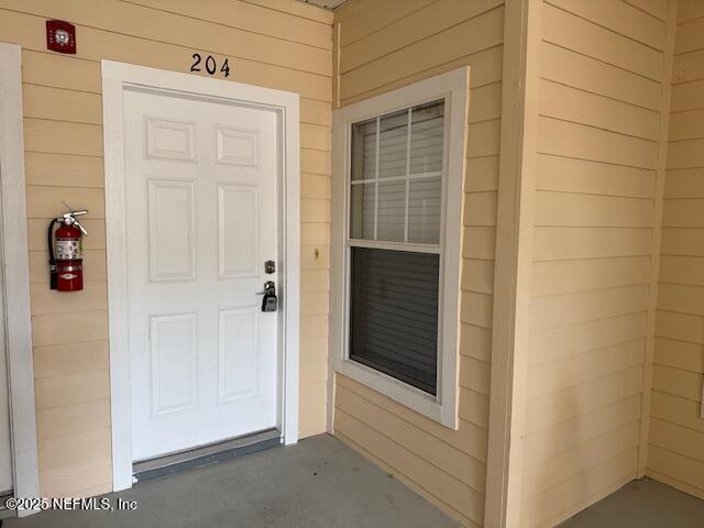Building Photo - 8235 Lobster Bay Ct