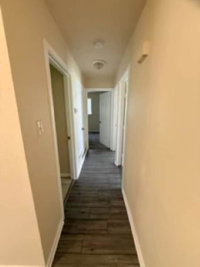 Building Photo - 218 Wilmer Heights Dr