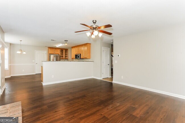 Building Photo - 5102 Redcoat Ln