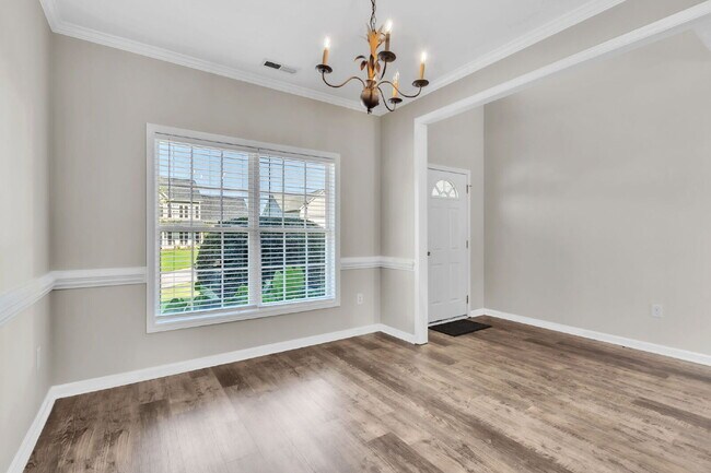 Building Photo - Stunning 4-Bed Home with Modern Kitchen, Bonus Space & Pool Access in Long Creek Plantation