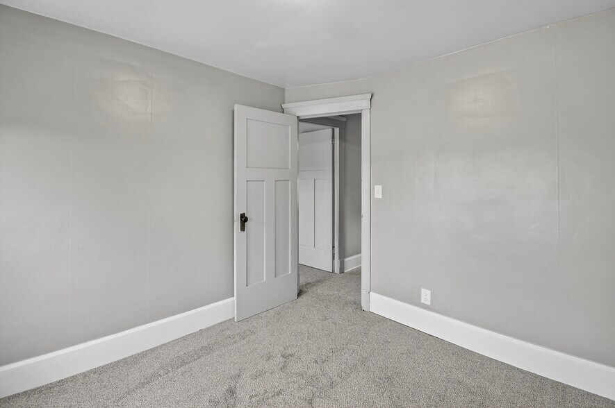 Building Photo - 3015 19th St