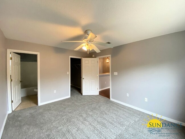 Building Photo - Lovely 4 Bedroom Home in Ridgecrest Subdivision