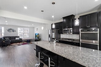 Building Photo - 16 Sedicavage Way