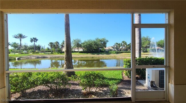 Building Photo - 1392 Weeping Willow Ct