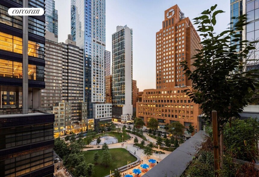 Building Photo - 111 Willoughby St