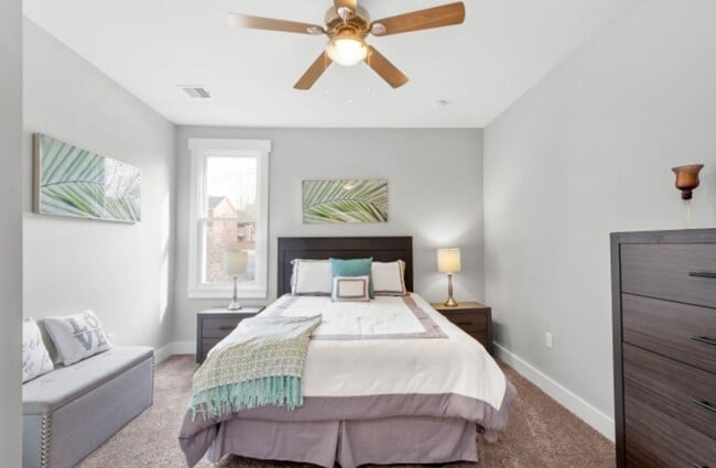 Building Photo - 3 Bedroom 1.5 Bath - Pittsburgh