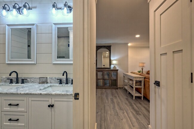 Building Photo - 3455 Hwy 441