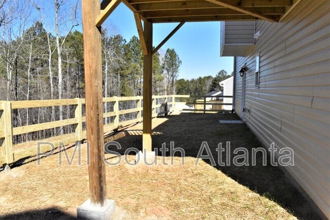 Building Photo - 143 Misty Grove Ln