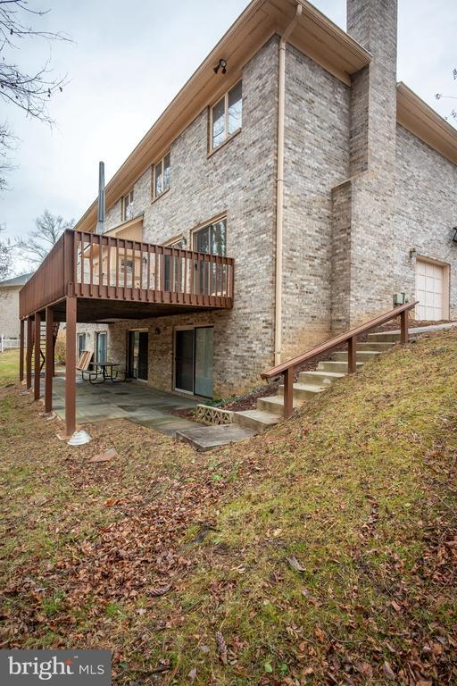 Building Photo - 9700 Grenadier Ct