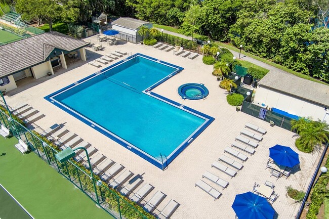 Building Photo - 300 Ocean Trail Way