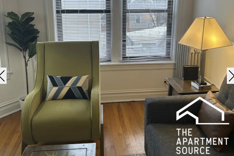 Building Photo - 1911 W Larchmont Ave