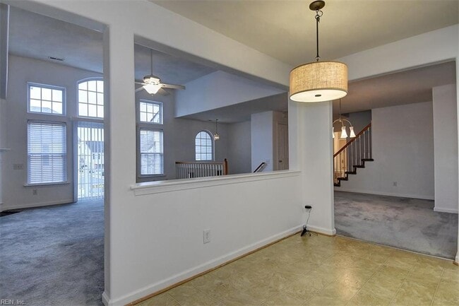 Building Photo - 3924 Filbert Way