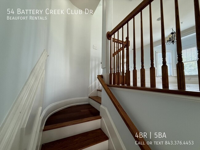 Building Photo - 54 Battery Crk Clb Dr