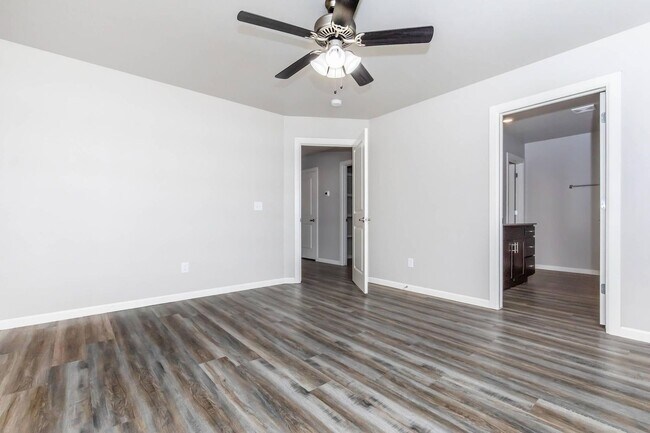 Building Photo - 13512 Bluejacket Dr