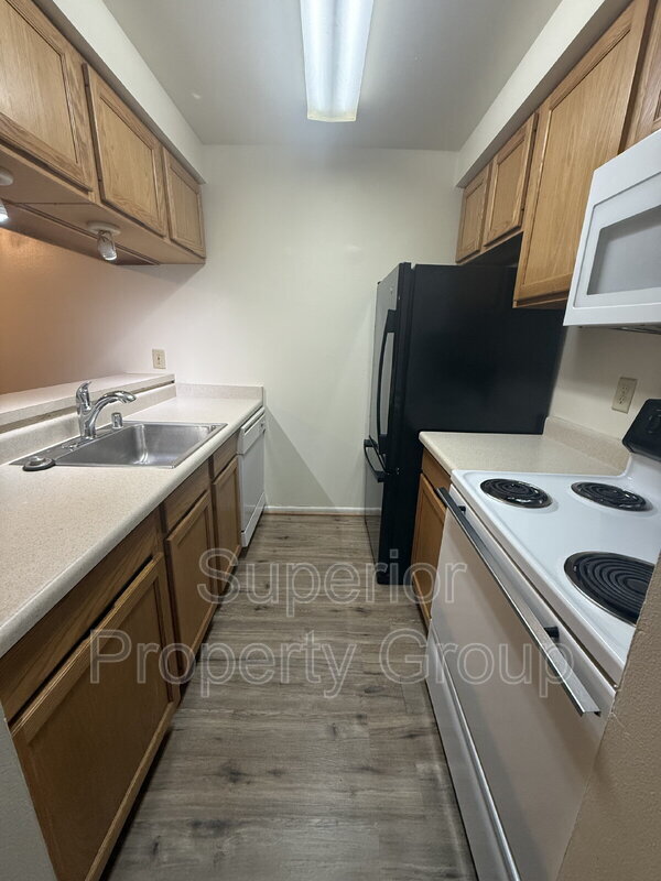 Building Photo - 2404 Independence Ln