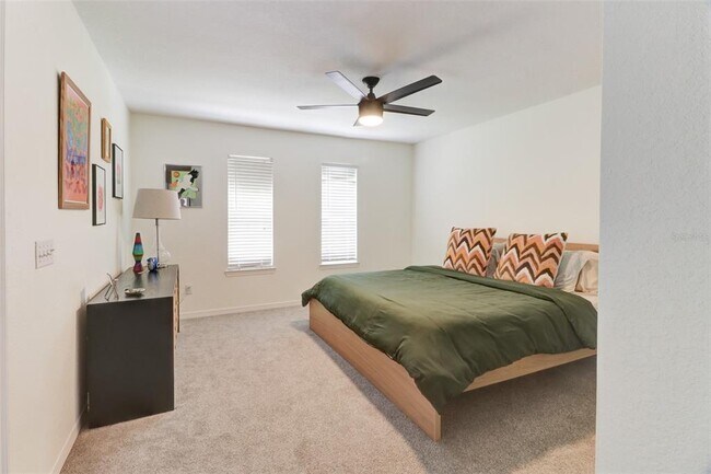 Building Photo - 4004 Foxtail Palm Ct