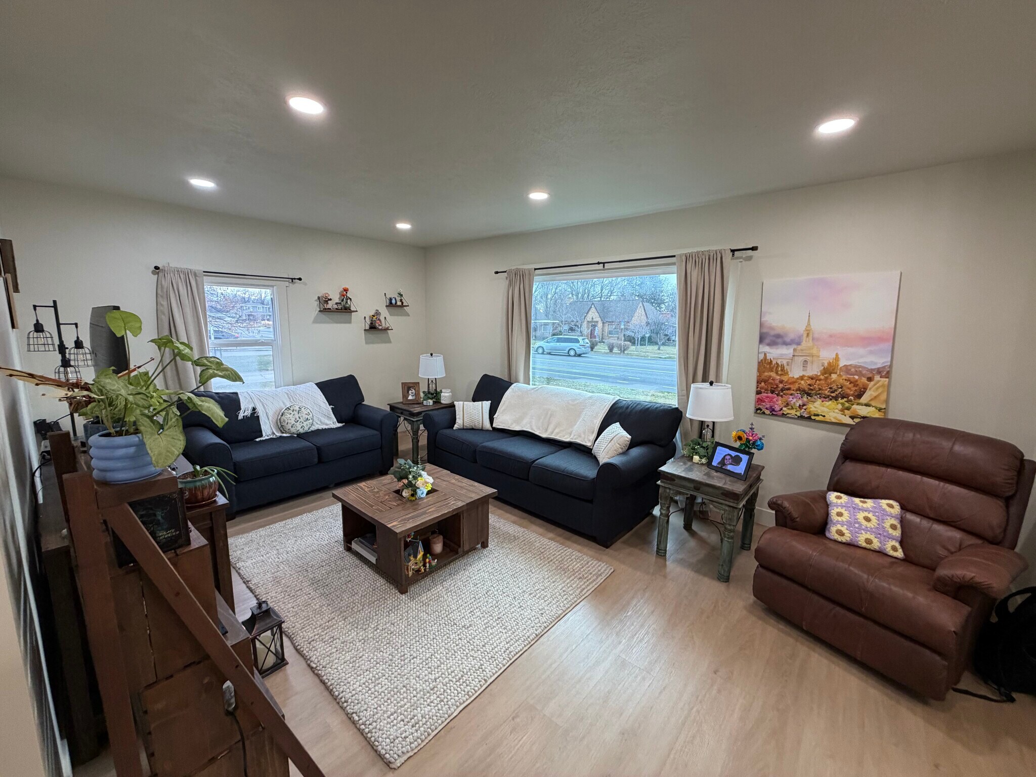 Building Photo - 201 S 400 E