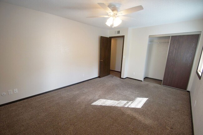 Building Photo - Spacious Two Bedroom Classic Appaloosa Suite