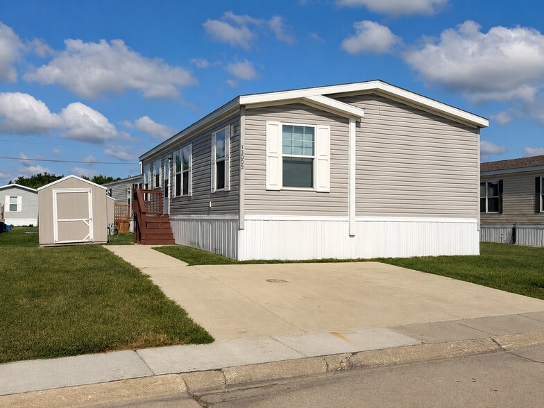 Building Photo - 38089 Marlene Dr
