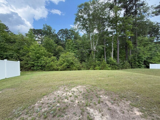 Building Photo - Modern 3BD, 2.5BA Raleigh Home in a Great ...