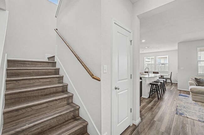 Building Photo - 5404 Bellissima Way