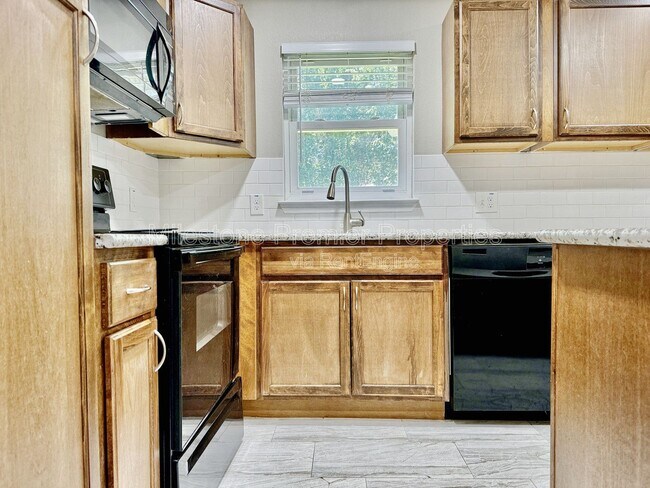 Building Photo - 101 Twining Dr