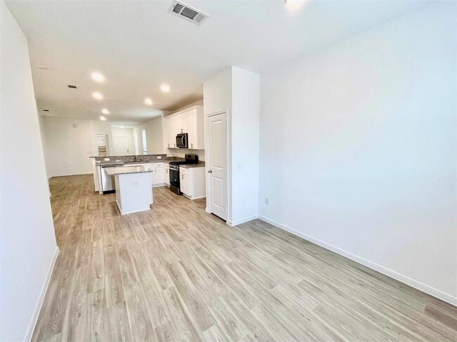Building Photo - 22627 Bolanzo Ln