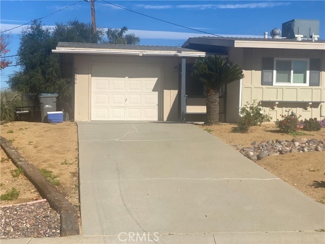 Building Photo - 26980 Augusta Dr