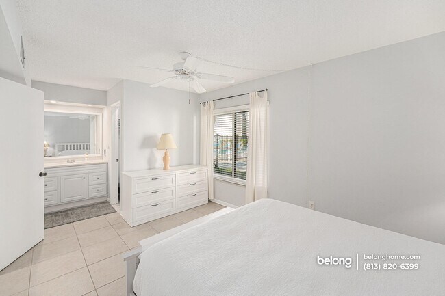 Building Photo - 2211 Belleair Rd